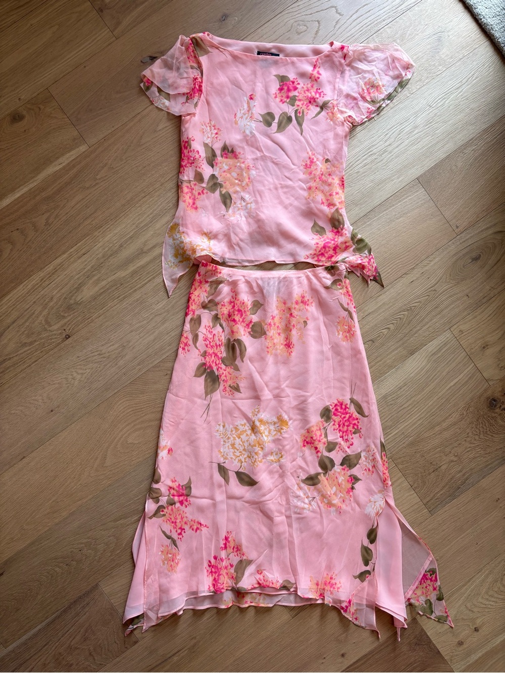 Vintage 90s Cynthia Howie Pink Floral Two-Piece Top & Skirt Set